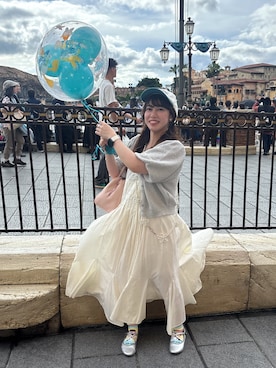 「hinari（ヒナリ）のパフスリーブサマーニットカーデ（カーディガン/ボレロ、ブルー系）」を使った、miaさん（レディース・149cm）の秋コーディネート