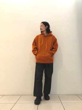 「URBAN RESEARCH（アーバンリサーチ）のアイテム（パーカー）」を使った、yamamoto0804さん（メンズ・163cm）の秋コーディネート