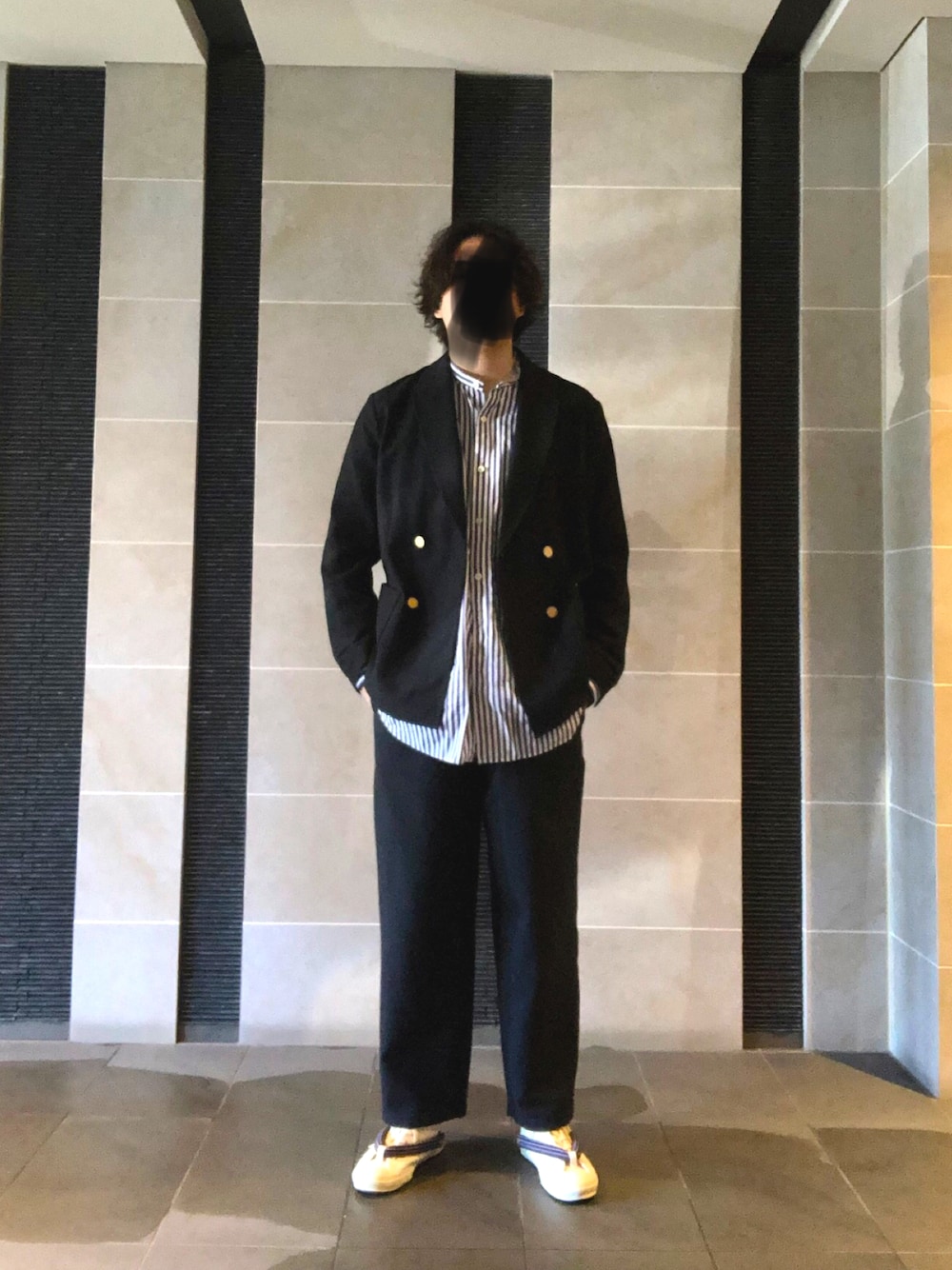 「トラディショナルウェザーウエア、Traditional Weatherwear、Moonstar、セットアップ」｜「Traditional Weatherwearの【Traditional Weatherwear/トラディショナル ウェザーウェア】KIRBY DOUBLE ジャケット（テーラードジャケット、ブルー系）」を使った、mister.dnさん（メンズ・177cm）の秋コーディネートの1枚目の写真