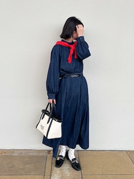「アイテム（デニムスカート）」を使った、miiさん（レディース・156cm）の秋コーディネート
