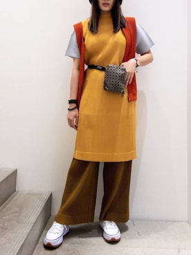 「アイテム（その他トップス、オレンジ系）」を使った、che91145さん（レディース・166cm）の冬コーディネート