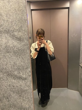 「アイテム（デジタル腕時計）」を使った、nupi._.24さん（レディース・161cm）の秋コーディネート