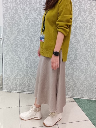 パレードコーデ Chico × adidasの日💭 adidasのトラックジャケットに、 スカートが