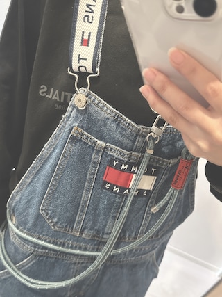 JEANS　トミージーンズ　レザーオーバーオール　ヴィンテージ tommy jeans（トミー ジーンズ）の「【ヴィンテージ古着】90's