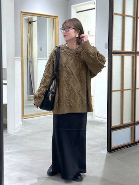 「LEPSIM（レプシィム）のストレッチサテンスカート　497324（スカート）」を使った、はやみ👧🏻さん（レディース・155cm）の秋コーディネート