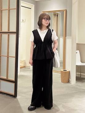 「LOWRYS FARM（ローリーズファーム）のパールタレンネックレス　249411（ネックレス、ベージュ系）」を使った、はやみ👧🏻さん（レディース）の春コーディネート