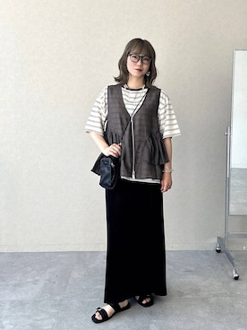 「LEPSIM（レプシィム）の14ゲージニットナロースカート　242468（スカート、ブラック系）」を使った、はやみ👧🏻さん（レディース）の春コーディネート