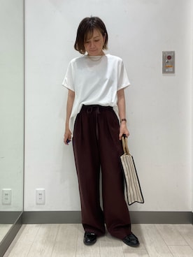 「URBAN RESEARCH DOORS（アーバンリサーチドアーズ）のサイドフレアプルオーバー（Tシャツ/カットソー、ホワイト系）」を使った、satomiさん（レディース・154cm）の夏コーディネート