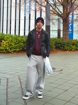 「アイテム（スニーカー）」を使った、kiruri0303さん（メンズ・170cm）の冬コーディネート