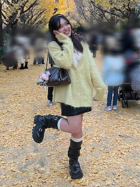 「LOWRYS FARM（ローリーズファーム）のシャギーロングＶカーディガン　595935（カーディガン/ボレロ）」を使った、hinamkmk26さん（レディース・159cm）の冬コーディネート