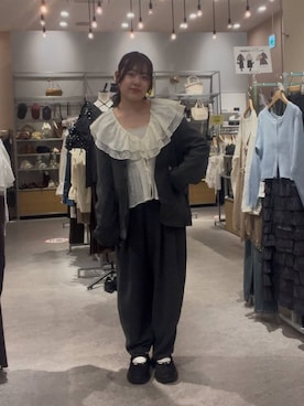 「アイテム（タンクトップ、シルバー系）」を使った、hinamkmk26さん（レディース・159cm）の秋コーディネート