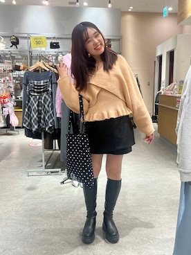 「LOWRYS FARM（ローリーズファーム）のアイテム（トートバッグ）」を使った、hinamkmk26さん（レディース・159cm）の秋コーディネート