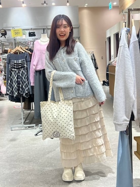 「LOWRYS FARM（ローリーズファーム）のアイテム（トートバッグ）」を使った、hinamkmk26さん（レディース・159cm）の秋コーディネート