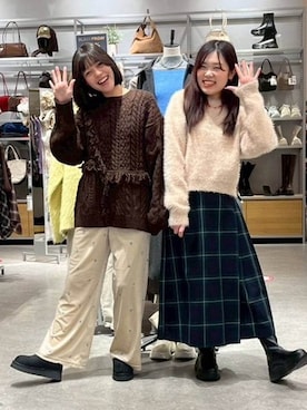 「アイテム（スカート、グリーン系）」を使った、hinamkmk26さん（レディース・159cm）の冬コーディネート