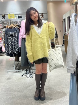 「LOWRYS FARM（ローリーズファーム）のアイテム（トートバッグ）」を使った、hinamkmk26さん（レディース・159cm）の秋コーディネート