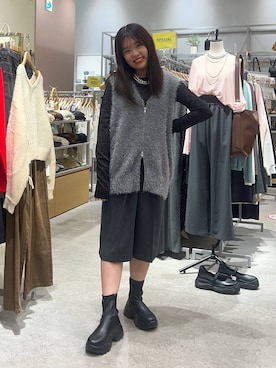 「LOWRYS FARM（ローリーズファーム）のパールタレンネックレス　249411（ネックレス）」を使った、hinamkmk26さん（レディース・159cm・20代）の秋コーディネート