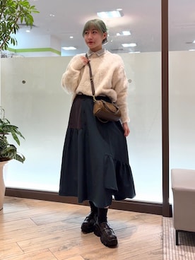 「アイテム（ローファー）」を使った、marikaさん（レディース・150cm）の冬コーディネート