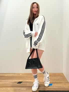 「アイテム（ジャージ）」を使った、YRさん（レディース・153cm）の秋コーディネート