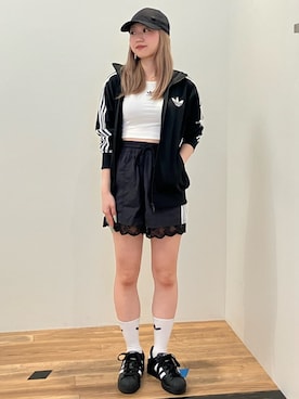 「アイテム（ジャージ）」を使った、YRさん（レディース・153cm）の夏コーディネート