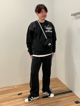 「スーパースター」｜「アイテム（スウェット）」を使った、OKさん（メンズ・165cm）の冬コーディネート