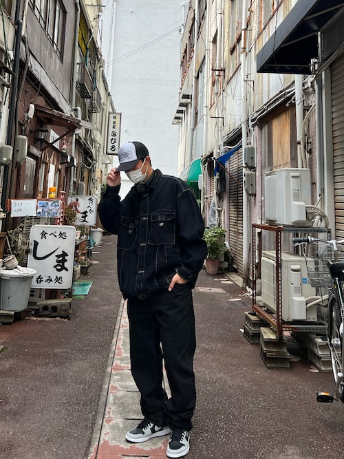 PELLE PELLEのデニムジャケットを使った人気ファッション