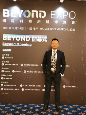 「BOSS（ボス）のアイテム」を使った、stanleygoさん（メンズ・178cm）の春コーディネート