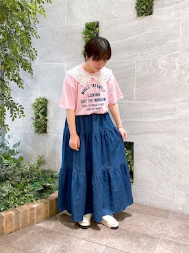 「カラーTシャツ」｜「アイテム（サンダル）」を使った、なこ。さん（レディース・153cm）の夏コーディネート