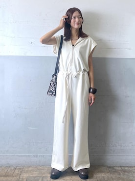 「アイテム（ローファー）」を使った、KIKUCHIさん（レディース・167cm・30代）の夏コーディネート