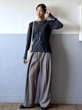 「ADAM ET ROPE'（アダムエロペ）のアイテム（スラックス）」を使った、KIKUCHIさん（レディース・167cm）の秋コーディネート
