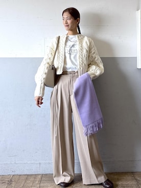 「アイテム（マフラー）」を使った、KIKUCHIさん（レディース・167cm・30代）の秋コーディネート