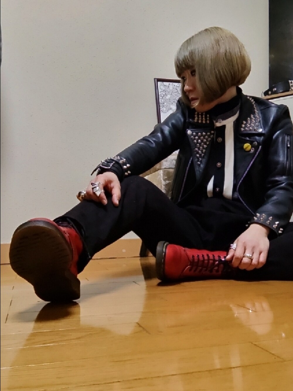 「パンク、punk、ロック、rock」｜「HELL CAT PUNKSのアイテム（ライダースジャケット、ブラック系）」を使った、リィコさん（レディース・160cm）の冬コーディネートの1枚目の写真