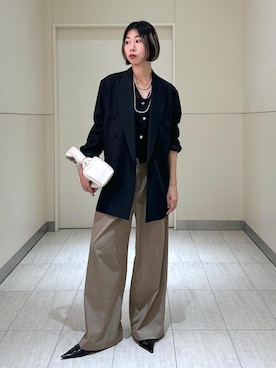 「アイテム（テーラードジャケット）」を使った、adamosariさん（レディース・165cm・30代）の夏コーディネート