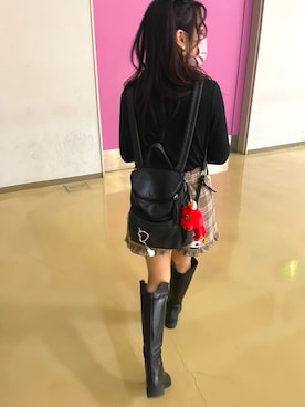 「NICE CLAUP（ナイスクラップ）のアイテム（パンツ）」を使った、tentecotenさん（レディース・155cm）の秋コーディネート