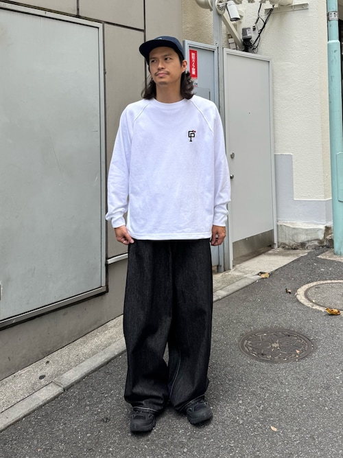 地球ロゴキャップ