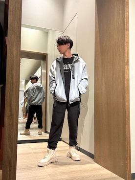 「ARMANI EXCHANGE（アルマーニエクスチェンジ）のアイテム（ブーツ）」を使った、SHOさん（メンズ・164cm）の春コーディネート