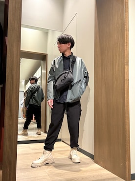 「ARMANI EXCHANGE（アルマーニエクスチェンジ）のアイテム（ブーツ）」を使った、SHOさん（メンズ・164cm）の春コーディネート