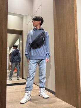 「ARMANI EXCHANGE（アルマーニエクスチェンジ）のアイテム（パーカー）」を使った、SHOさん（メンズ・164cm）の夏コーディネート