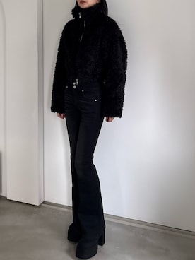 「アイテム（ブルゾン）」を使った、内藤和香さん（レディース・169cm）の秋コーディネート