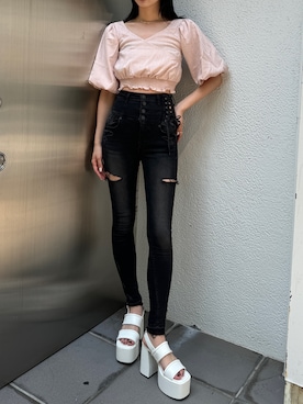 内藤和香さん(レディース・169cm)の夏コーディネート