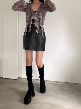 「EMODA（エモダ）のバルキープランプフィットブーツ（ブーツ）」を使った、内藤和香さん（レディース・169cm）の秋コーディネート