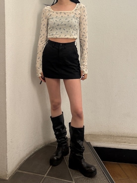 「EMODA（エモダ）のルーズベルトブーツ（ブーツ、ブラック系）」を使った、内藤和香さん（レディース・169cm）の春コーディネート