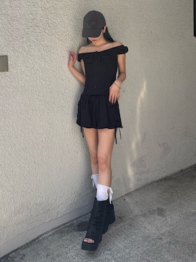 「EMODA（エモダ）のウェッジヒールカバーサンダル（サンダル、ブラック系）」を使った、内藤和香さん（レディース・169cm）の夏コーディネート