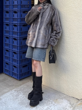「EMODA（エモダ）のアイテム（その他アウター）」を使った、内藤和香さん（レディース・169cm）の冬コーディネート