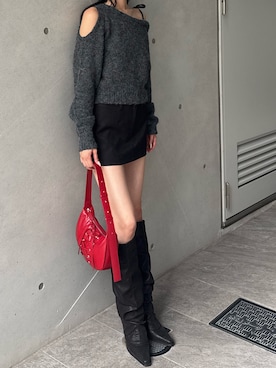 「EMODA（エモダ）のアイテム（ニット/セーター）」を使った、内藤和香さん（レディース・169cm）の冬コーディネート