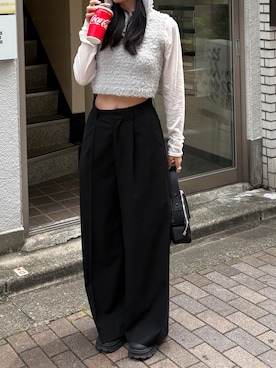 「EMODA（エモダ）のアイテム（タンクトップ）」を使った、内藤和香さん（レディース・169cm）の春コーディネート