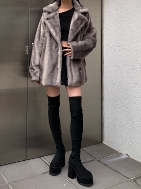 「EMODA（エモダ）のアイテム（その他アウター）」を使った、内藤和香さん（レディース・169cm）の冬コーディネート