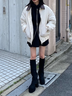 「EMODA（エモダ）のアイテム（ブルゾン）」を使った、内藤和香さん（レディース・169cm）の夏コーディネート