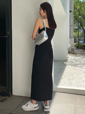 「ブラック×ホワイト」｜「アイテム（ワンピース/ドレス）」を使った、内藤和香さん（レディース・169cm）の夏コーディネート