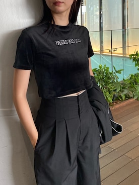 「EMODA（エモダ）のアイテム（ベスト）」を使った、内藤和香さん（レディース・169cm）の夏コーディネート