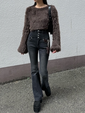 「EMODA（エモダ）のアイテム（ニット/セーター）」を使った、内藤和香さん（レディース・169cm）の冬コーディネート